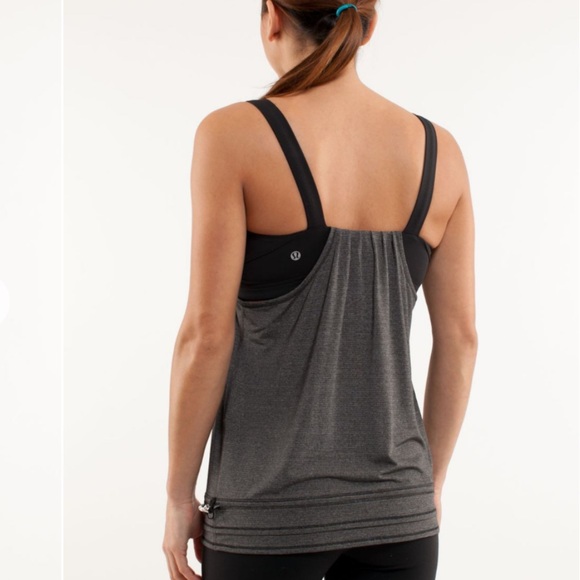 Lululemon Run: Back on Track Tank / Size 8 - Picture 15 of 16
